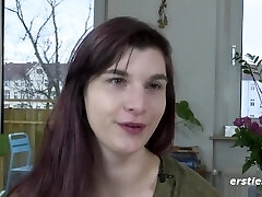 Jade macht uns mit dieser heißen Solo-Display so richtig geil