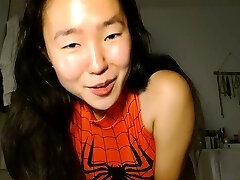 Trimmed Asian milf squirting while masturbate on webcam