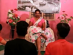 Yoga teacher Gives directives