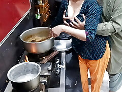 Desi Housewife Ass Fucking Sex In Kitchen While She Is Cooking