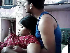 Indian house wife lips smooching ass