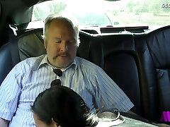 Amateur MMF Threesome for German Stepmom Mareen with 2 older Boys