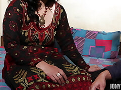 4K Porn-Mammy Ne Ghar Me Hello RandiKhana Khol Rakhha Hai, Clear Hindi Audio 