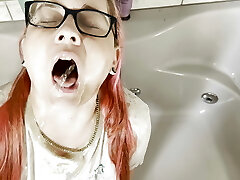 Urinate on my side slut and in her mouth