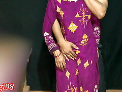 Bf calls his college girlfriend home and fucks her