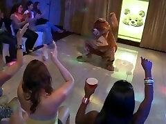 DANCING Bear - Kendra Lane's Bachelorette Party Was Off Da Chain!!!