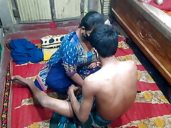 Beautiful bhabhi hefty pussy sex video