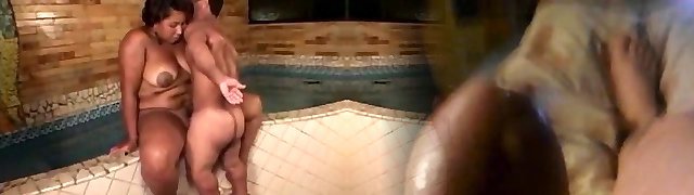 jeune fille branle baise avec une naine jeune fille branle baise avec une naine