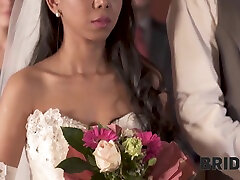 Couple Starts Fucking In Front Of The Guests After Wedding Ceremony