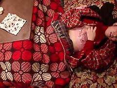 JAPANESE SEXY BITCH SUCKS COCK THEN RIDES ON IT ON THE FLOOR