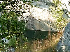 You are surely going to adore watching this golg digger in action