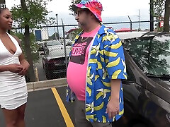 Sells Sugar Daddy A Lemon Used Car With Lala Ivey