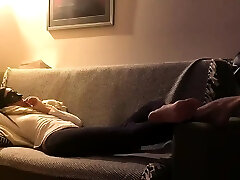 Mistress Kym - Tired Womans Feet Need A Licking