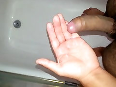 Me cumming