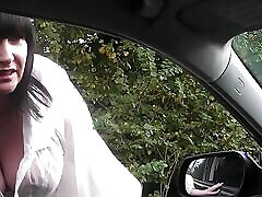 Long-haired man picks up chubby brunette for play