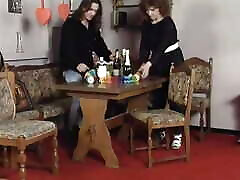 Kinky couple has steamy sex in living room while setting up party