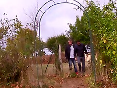 candy scott, alice tyler und flora milano - paysannes libertines besetzung klicken sie auf den namen meines kanals lettowv7, um weitere videos zu sehen!
