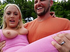 Blonde babe Mimi burka pani xxx videos drops her clothes to be fucked by a neighbor