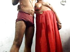 Bhabhi ki choot our very herd fuck karina kapur mari khda khda hindi audio