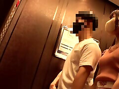 0002699 スリムの日本人女性が隠し撮りされる人妻NTRのエチハメ