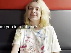 blonde stiefschwester lud mich ein, sie zu ficken