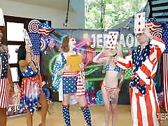 locked out fucked - Naughty 4th of July