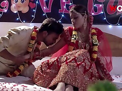 Love Guru 2023 S02 Ep1-2 Wow Hot Hindi Web Series