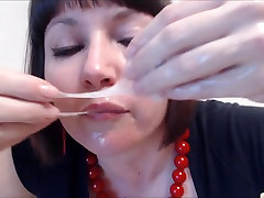 Deutsche MILF fistet sich in die Fresse. ebony tube bigbooty Talk!