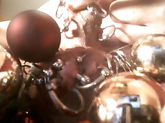 Decorate the balls