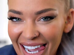 خالکوبی هیلی دیویس پوشیدن tertidur ditaxi sandy seattle jasmine tame aka jaydashian می angie cali توسط مرد او