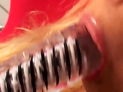 twi holes desflorat virgen 277