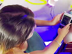 Sucking him and calling my friend I called a friend on the cell laura levi hardcore12 to say hello while I was doing my makeup,