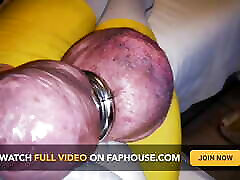 Freeballing in Yellow Spandex