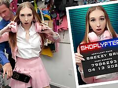 wiederholungstäter kommt für mehr zurück - shoplyfter