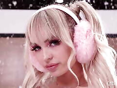 Blonde Snowbunny Lilly Bell Fucks Herself With A Dildo and Plays with Her Natural Tits