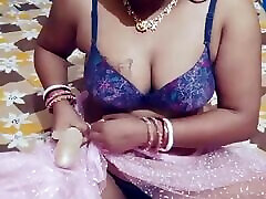 Desi Soni bhabhi ki klixen slow edging double blowjob ki aage koye aake thanda kardo