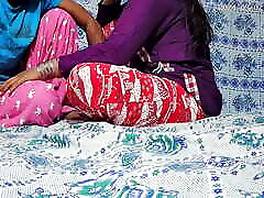 बड़े स्तन ग्रिल और पानी में लड़की सेक्स