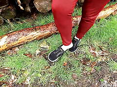 vagina-ohrfeigen im wald