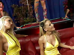 gruppensex naughty bookworms mindy lou lou und caprice jane sind geil und lieben