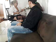 Secretary uses her hot ass to calm client