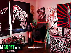 la semaine dernière sur teamskeet: 03 juin 2024 - 09 juin 2024 redtube two thick de bandes-annonces