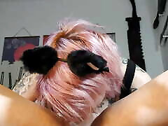 Pink haired girl gives sloppy deepthroat and gets a cumshot into her mouth