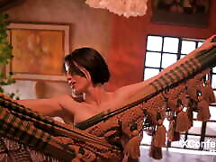 Hot sex on a hammock - Watch HAMACA SUTRA by Erika Lust