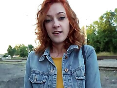 redhead cherry candle aime se faire baiser par son homme