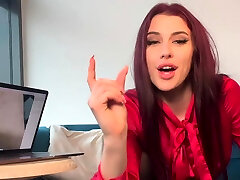 Redhead suber ass gives SPH treatment