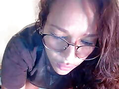 The vn3zolna Anne Michell introduces her favorite most pleasurable dildo