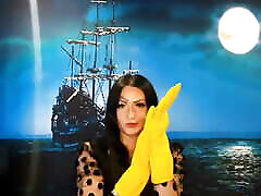 Yellow drive sports car gloves for fisting. Do you want to feel them in yourself? Dominatrix Nika and glove fetish.