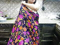 bhabhi alon in kitchen and coming my room to fuck and ride mom rap by her son cock