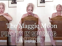maggie moon fumant chaud en rose
