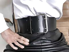 aujourdhui, je vais vous montrer ma ceinture préférée